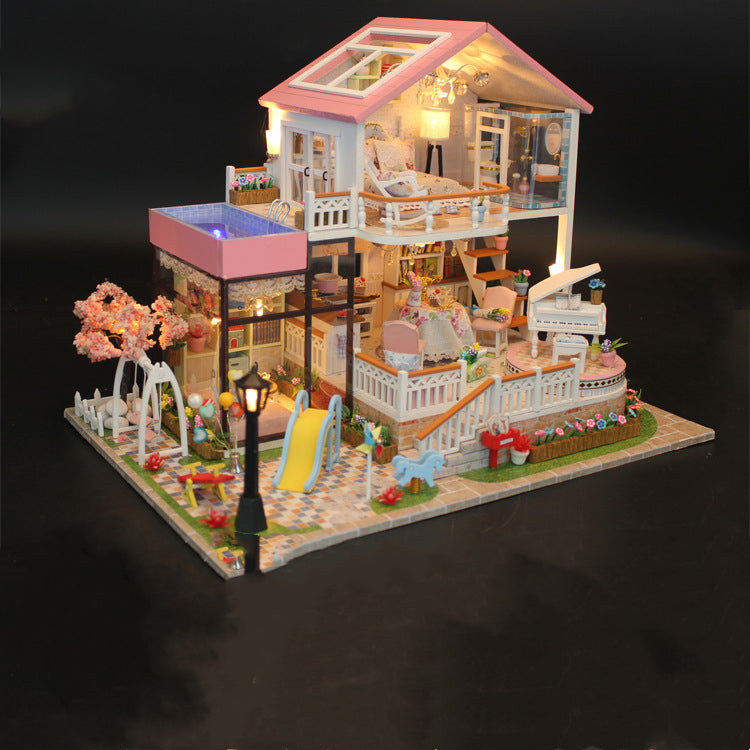 Creative Assembly Building Children's Day Toys